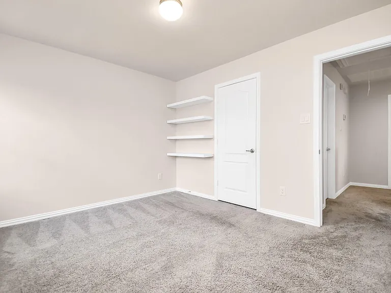 2217 Windy Grove Dr — Photo 27