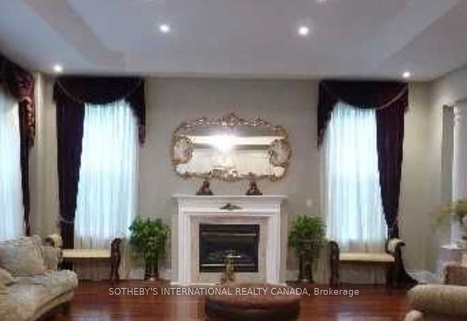 2nd image of 5 Helen Ave