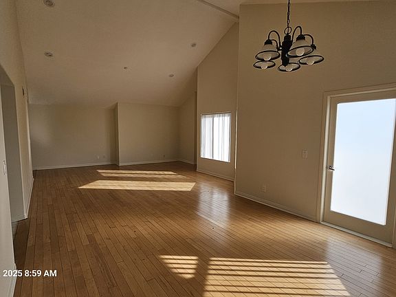 4th image of 505 E Doran St #304