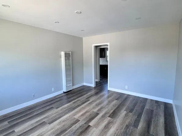 3048 Iowa ave, 3048 Iowa Ave #D, South Gate, CA 90280