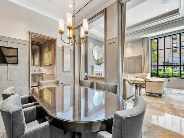 301 East 81st Street image 27 of 31