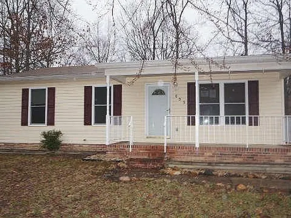 503 Pleasants Dr, Fredericksburg, VA 22407
