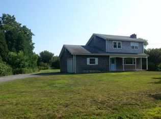 92 Martens Rd, Portsmouth, RI 02871