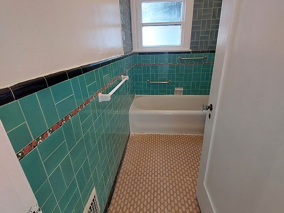 2nd image of 757 S Ogden Dr #6011
