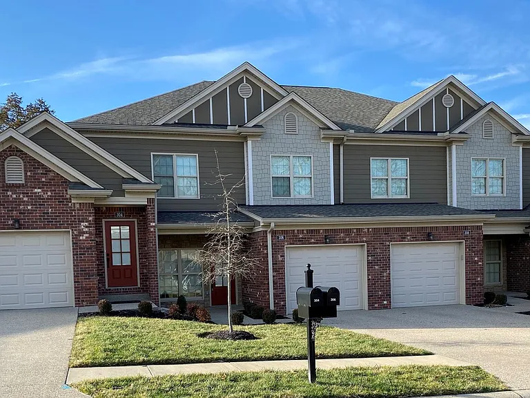 210 Beckley Ridge Ln — Photo 1