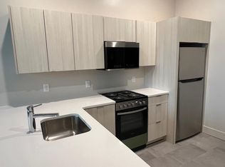 118 W 2nd St #3B, Grand Island, NE 68801