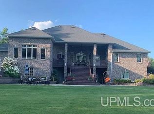 6163 G.5 Rd, Escanaba, MI 49829