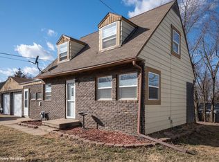 420 E Payton Ave, Des Moines, IA 50315