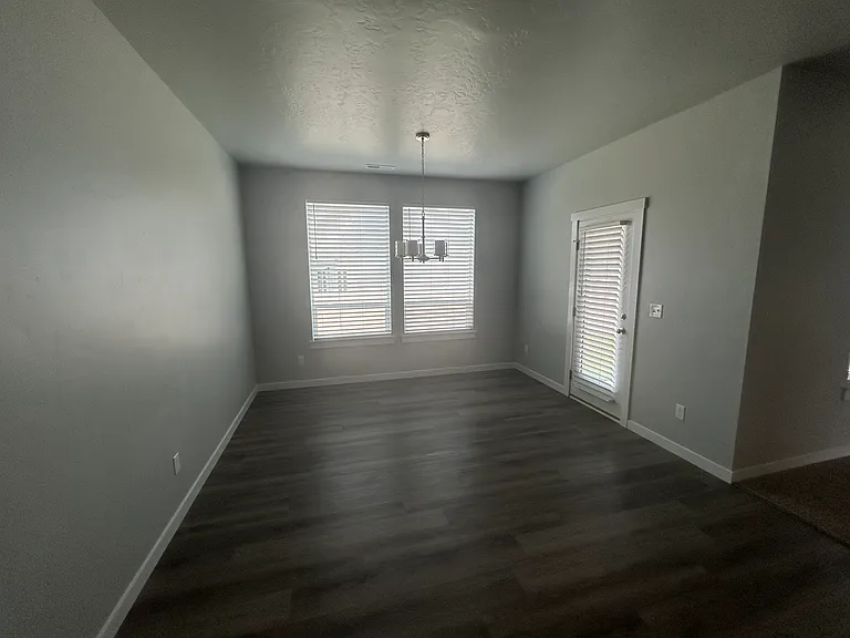 6015 N Jericho Rd — Photo 4