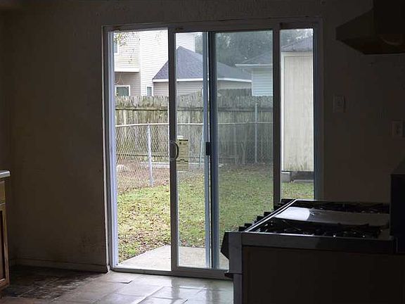3rd image of 2525 Taffy Dr