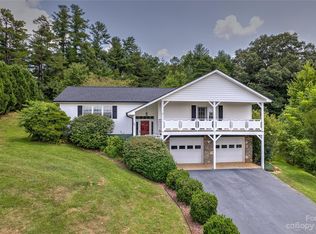142 Ridge Brook Dr, Weaverville, NC 28787