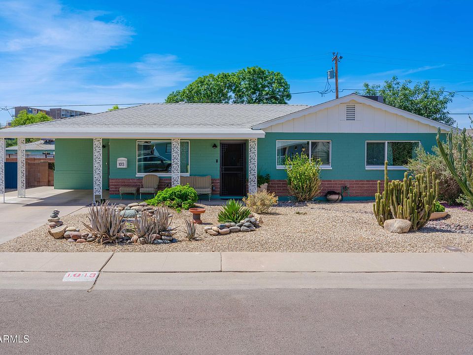 1st image of 1013 E DIANA Avenue