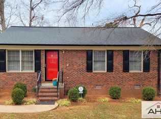 1809 Fairview St, Burlington, NC 27215