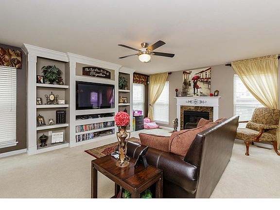 2nd image of 347 Wild Oak Dr