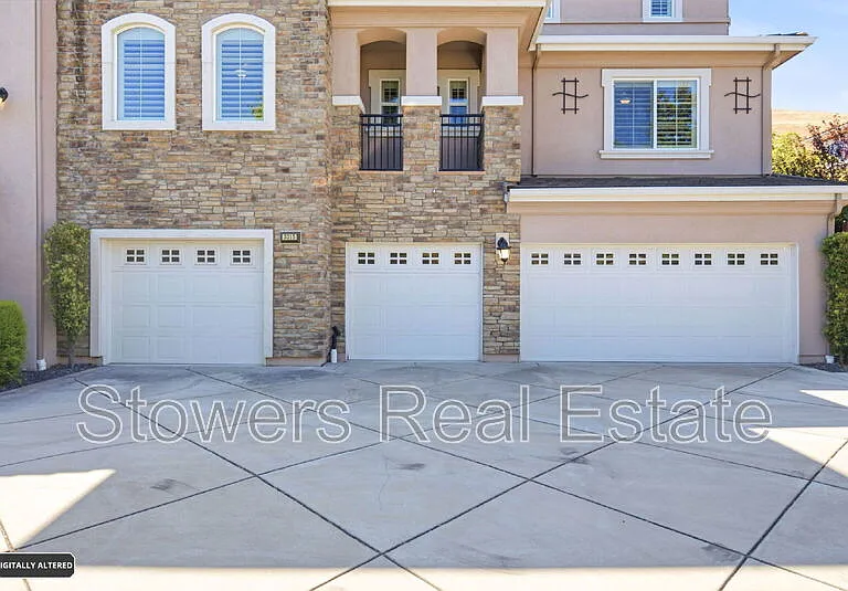 3315 Ashbourne Cir — Photo 6