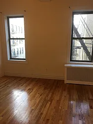 Rented by Roberto Guilbet, LREB