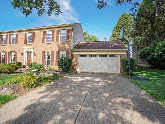 3rd image of 7912 Meadowcreek Dr