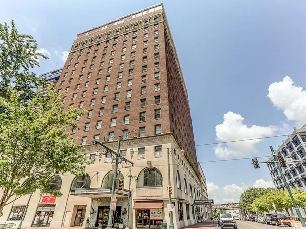 109 N Main St APT 714, Memphis, TN 38103