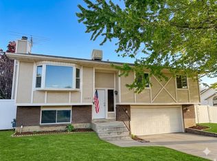 1185 W 725 N, Clearfield, UT 84015