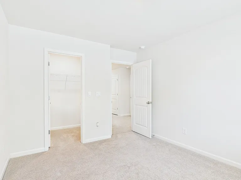 217 Vista Lane Towne Lake Hls #2 — Photo 13