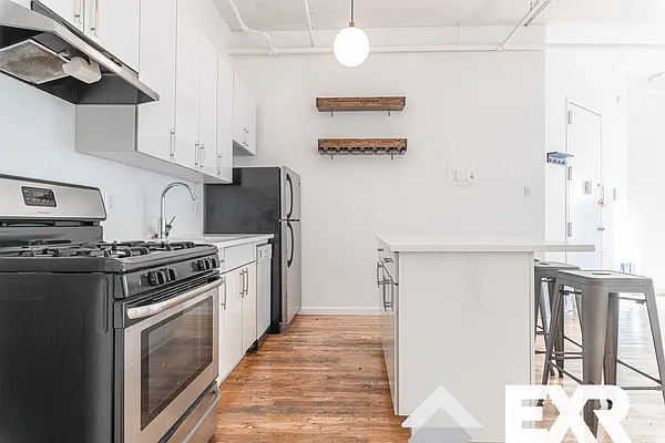 Rented by EXR | media 23