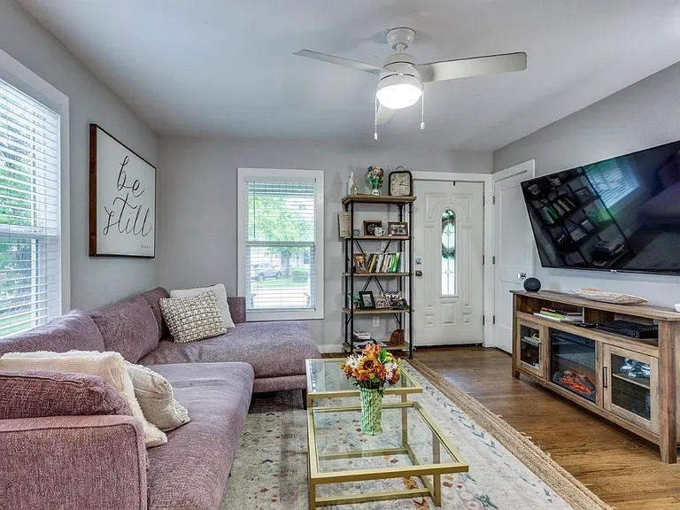 3105 Fairview St #A — Photo 6