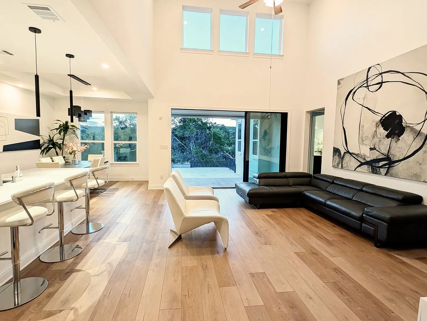 Luxurious 4BR House in the Travisso community. — Photo 2