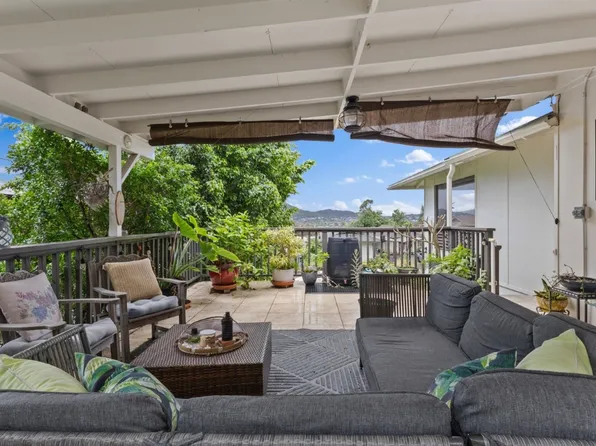 1163 Akipola St #1, Kailua, HI 96734
