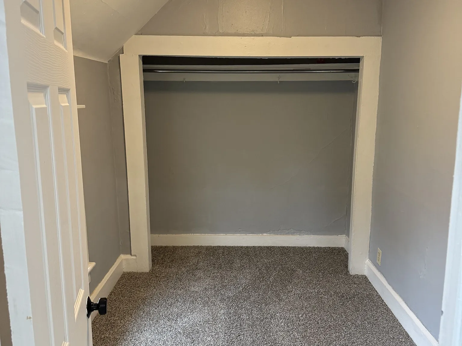 1428 South 3rd Street - Upper — Photo 4