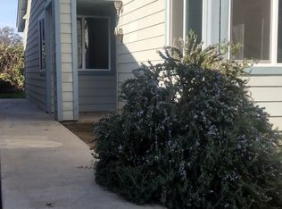 520 N Velie Dr, Visalia, CA