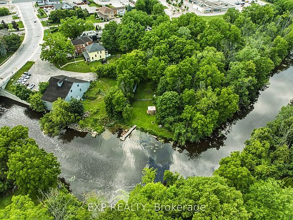 3rd image of 145 High St