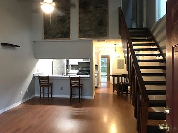 3rd image of 2711 Via Milano Ave #B