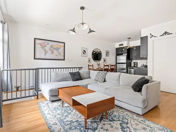 319 Humboldt St APT 1A, Brooklyn, NY 11211