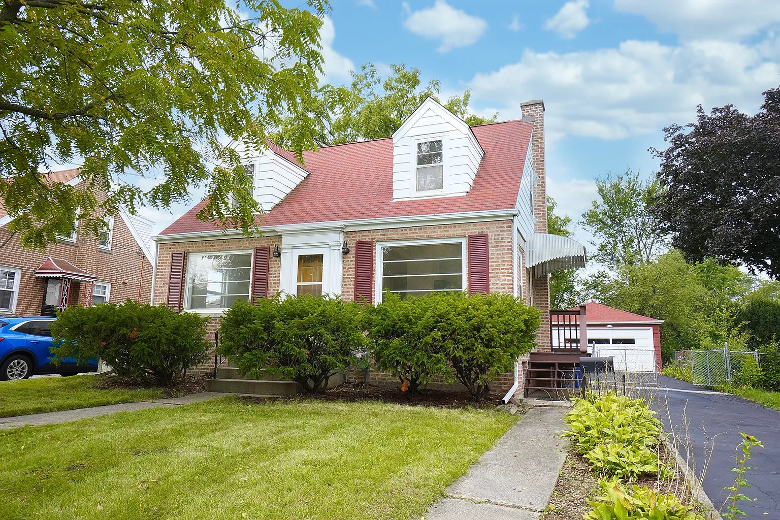 1514 N Hillside Ave photo 1