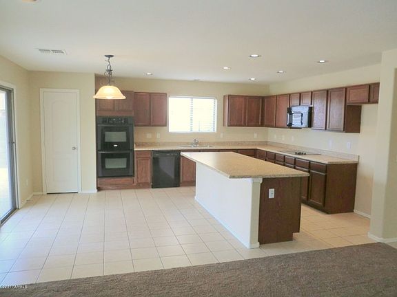 4th image of 40259 W Marion May Ln