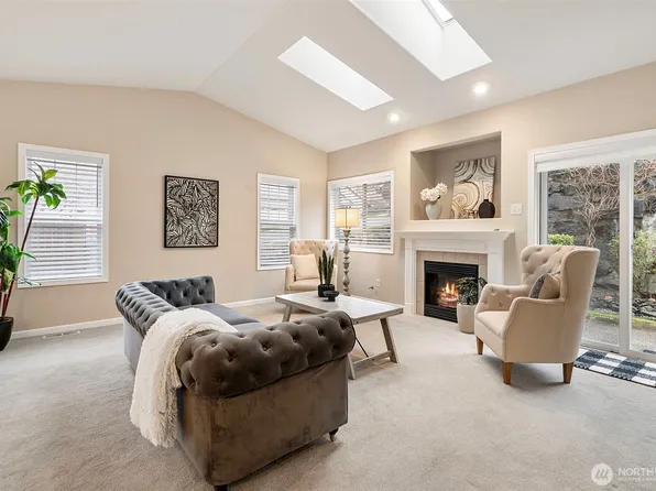 5825 54th Street W, University Place, WA 98467