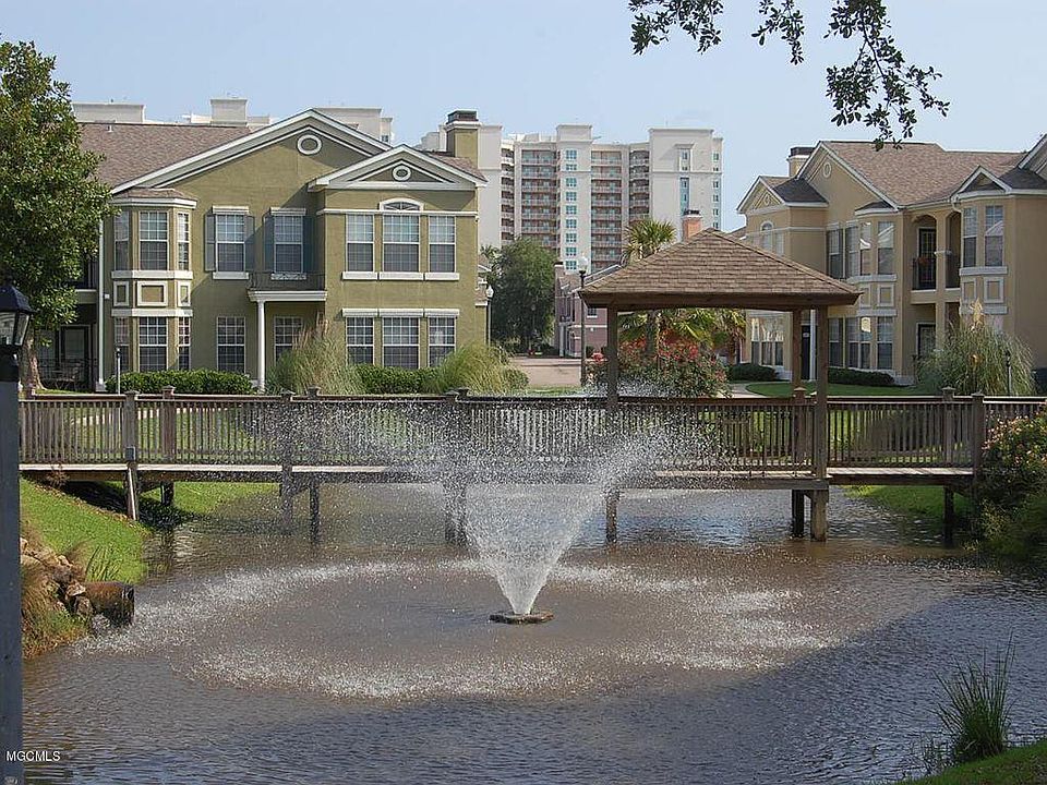 1st image of 2252 Beach Dr