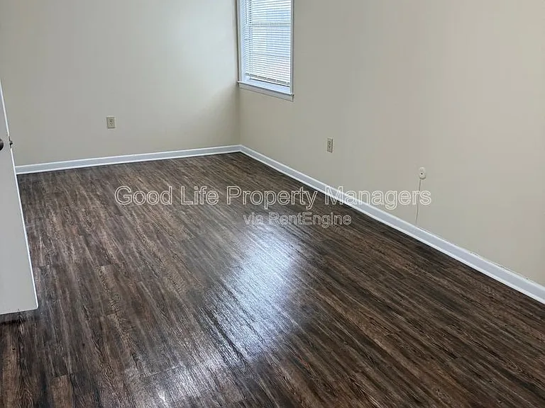 1103 N 15th Ave #104 — Photo 9
