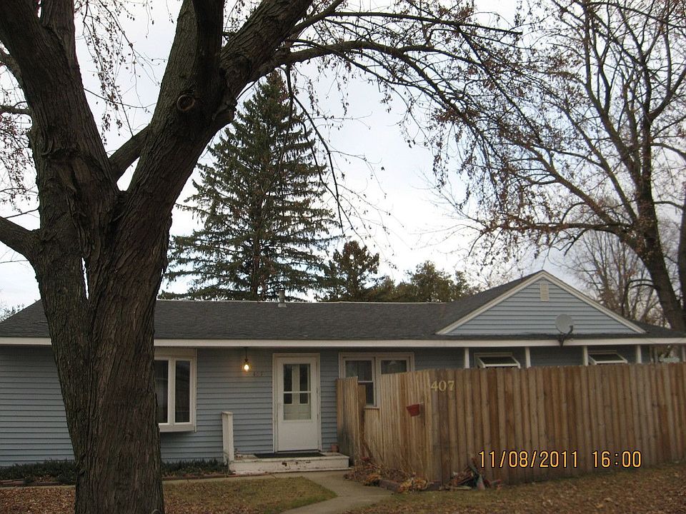 1st image of 407 1st Ave SW