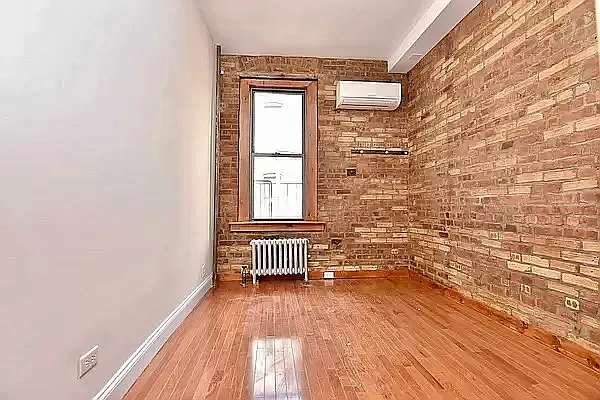 Rented by Bohemia Realty Group | media 6