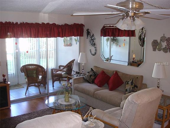 4th image of 2750 E Bay Dr APT 1