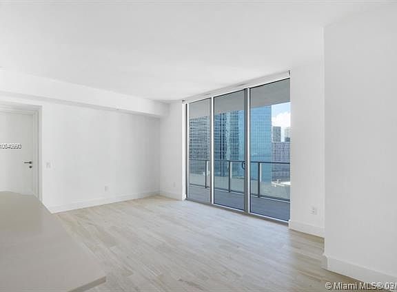 3rd image of 1300 Brickell Bay Dr APT 2001