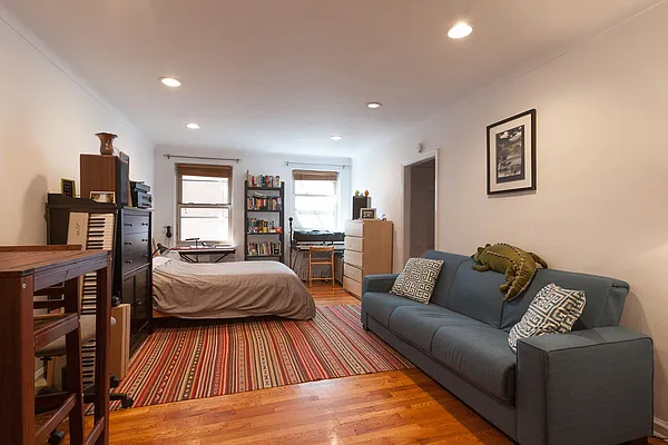 Rented by Berman Realty | media 6