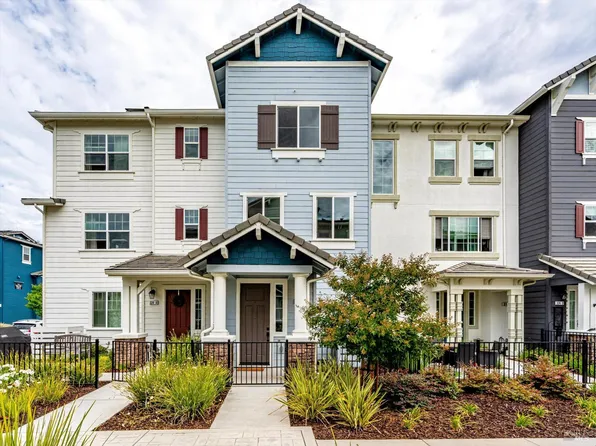 324 Pear Tree Terrace #B, Napa, CA 94558