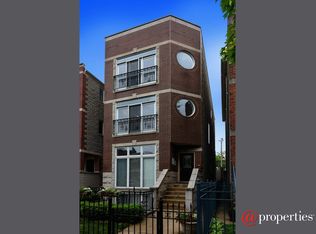 3035 N Racine Ave #2, Chicago, IL 60657