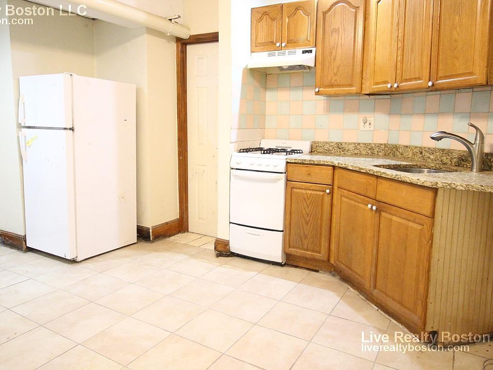 2nd image of 79 Harvard Ave #1