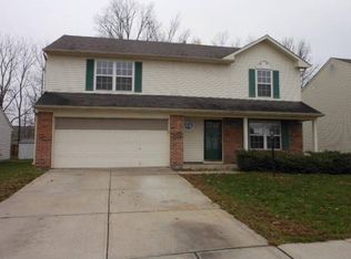 5829 Woodcote Dr, Indianapolis, IN