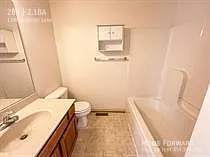 1100 Ashford Ln — Photo 9