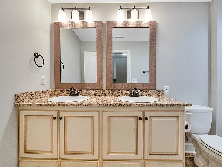 8052 Burgundy Cir — Photo 30
