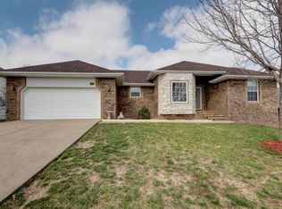 2203 W Colton, Ozark, MO 65721